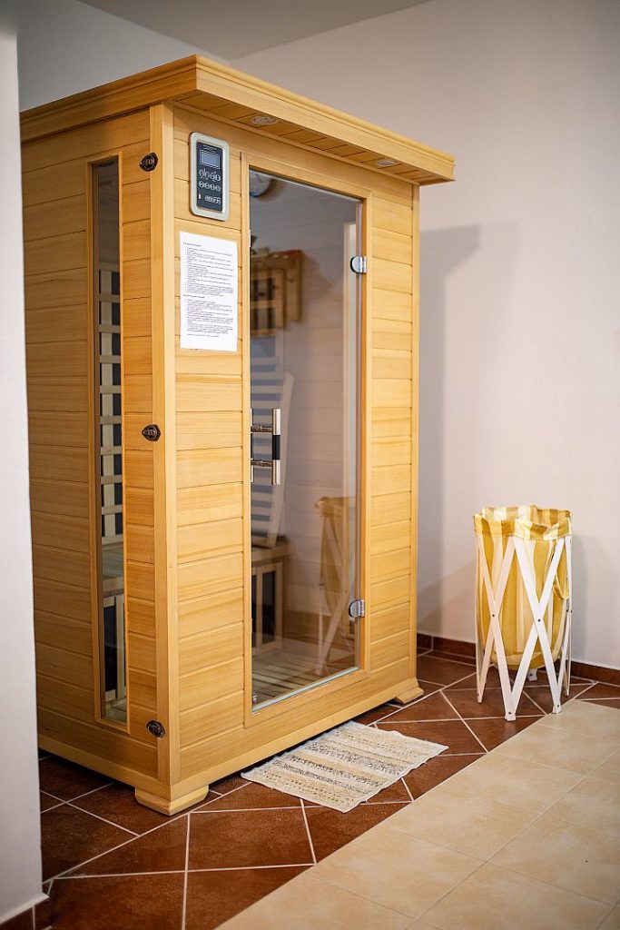 Penzión U Huberta - infra-sauna zboku